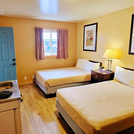 Teton Court Motel