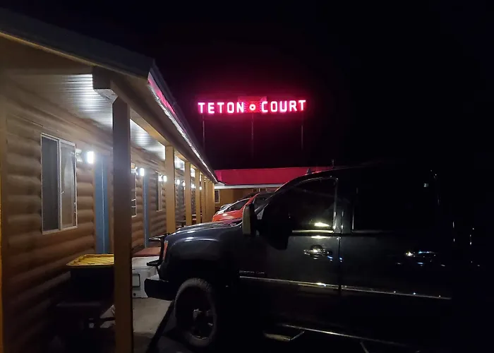 Teton Court *